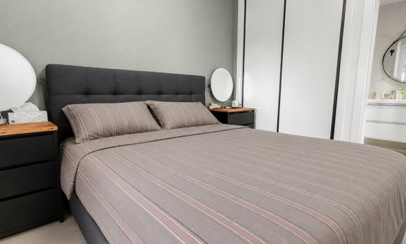 Resale - Apartment - Guardamar del Segura - El Raso