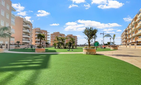 Resale - Apartment - Guardamar del Segura - El Raso
