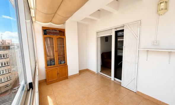 Resale - Apartment - Torrevieja - Estacion de autobuses