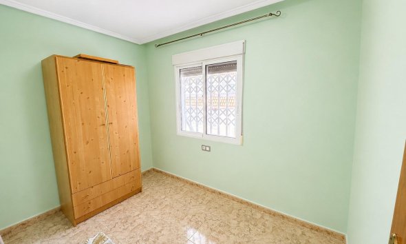 Resale - Apartment - Torrevieja - Estacion de autobuses