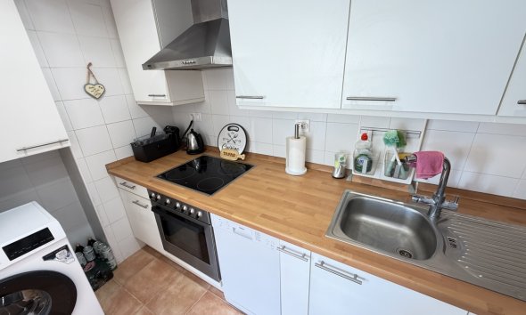 Resale - Apartment - Orihuela Costa - Villamartín