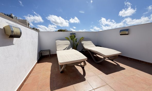 Resale - Apartment - Orihuela Costa - Villamartín