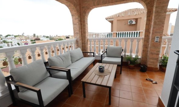Resale - Villa - San Miguel de Salinas - Las Filipinas