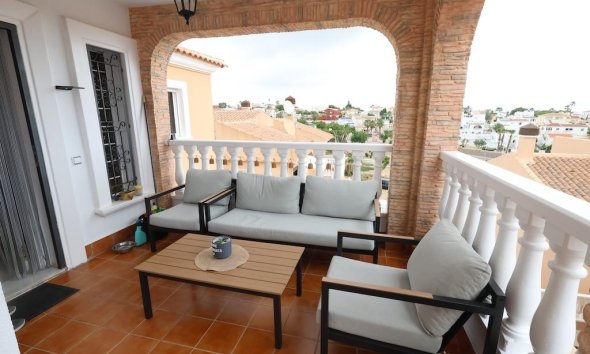 Resale - Villa - San Miguel de Salinas - Las Filipinas
