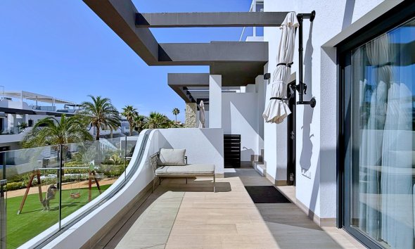 Resale - Apartment - Orihuela Costa - Punta Prima