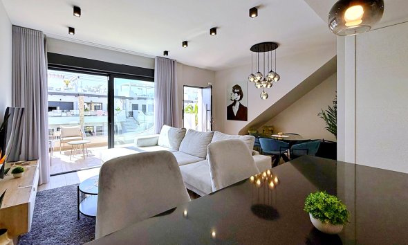 Resale - Apartment - Orihuela Costa - Punta Prima
