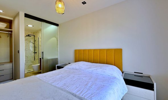 Resale - Apartment - Orihuela Costa - Punta Prima