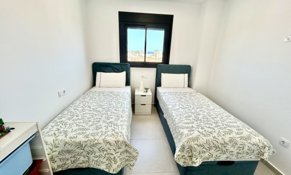 Resale - Apartment - Orihuela Costa - Los Dolses