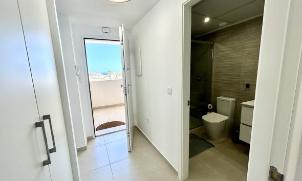 Resale - Apartment - Orihuela Costa - Los Dolses