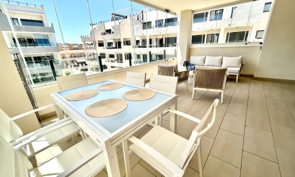 Resale - Apartment - Orihuela Costa - Los Dolses