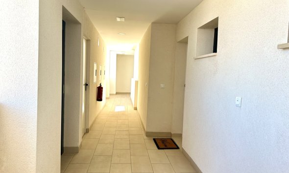 Resale - Apartment - Orihuela Costa - Los Dolses