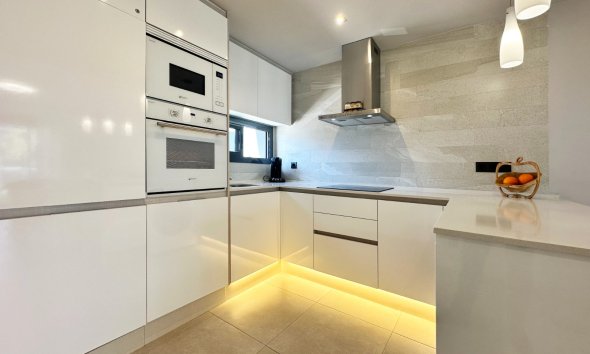 Resale - Apartment - Guardamar del Segura - El Raso