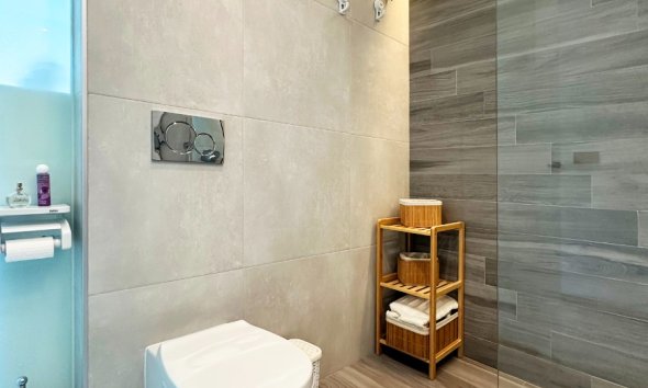 Resale - Apartment - Guardamar del Segura - El Raso