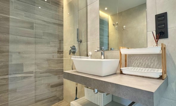Resale - Apartment - Guardamar del Segura - El Raso