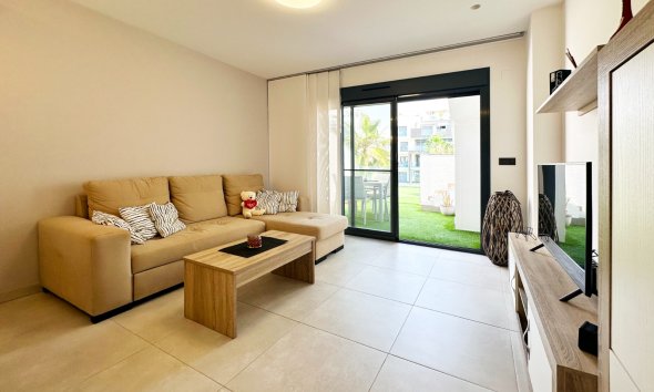 Resale - Apartment - Guardamar del Segura - El Raso