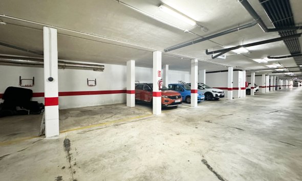 Resale - Apartment - Guardamar del Segura - El Raso