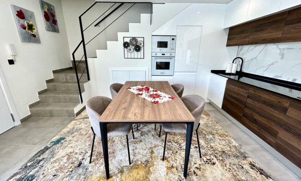 Resale - Villa - Orihuela Costa - Villamartín