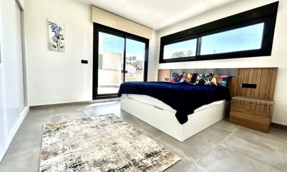 Resale - Villa - Orihuela Costa - Villamartín