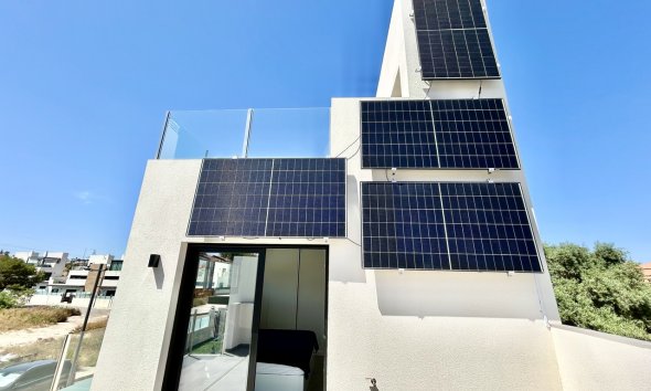Resale - Villa - Orihuela Costa - Villamartín