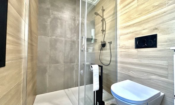 Resale - Villa - Orihuela Costa - Villamartín