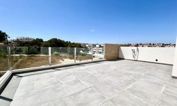 Resale - Villa - Orihuela Costa - Villamartín