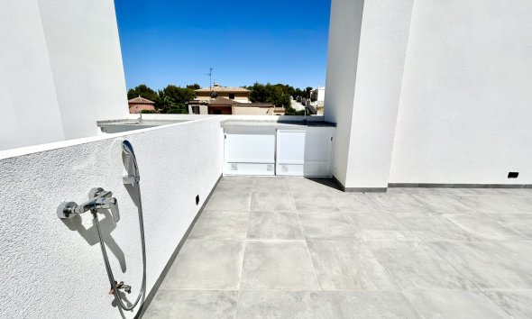 Resale - Villa - Orihuela Costa - Villamartín