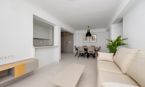 Resale - Apartment - Torrevieja - La Mata