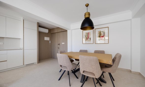 Resale - Apartment - Torrevieja - La Mata