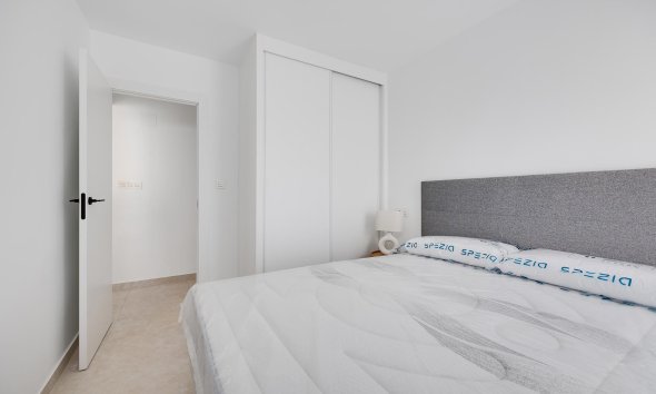 Resale - Apartment - Torrevieja - La Mata