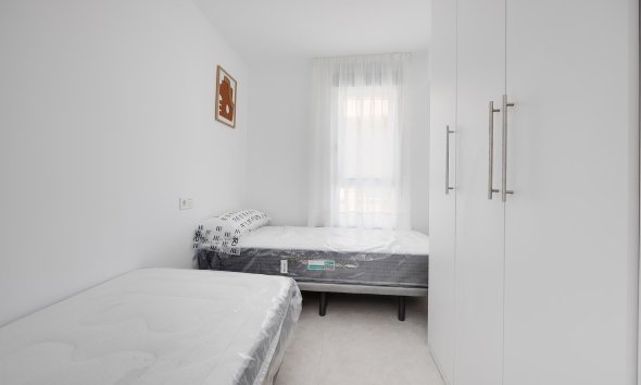 Resale - Apartment - Torrevieja - La Mata