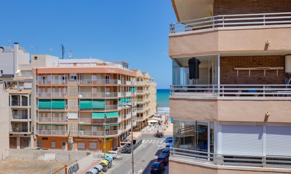 Resale - Apartment - Torrevieja - La Mata