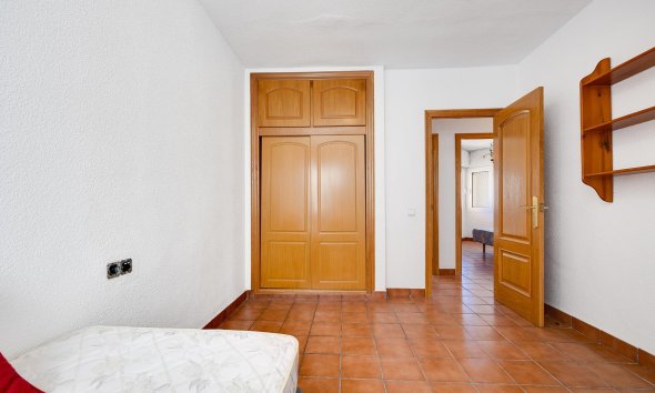 Resale - Apartment - Torrevieja - La Mata
