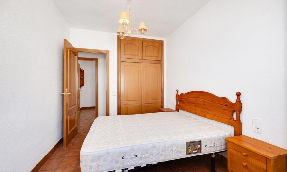 Resale - Apartment - Torrevieja - La Mata