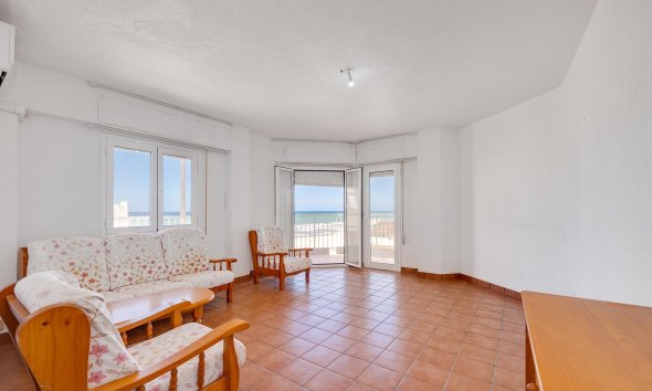 Resale - Apartment - Torrevieja - La Mata