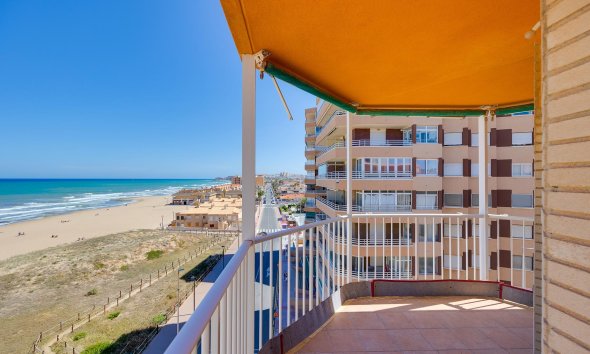 Resale - Apartment - Torrevieja - La Mata