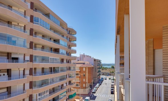 Resale - Apartment - Torrevieja - La Mata
