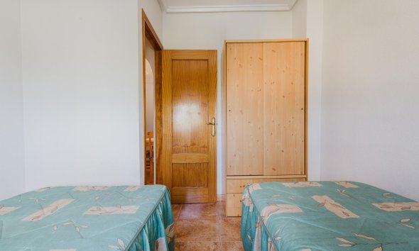 Resale - Apartment - Torrevieja - Playa del Acequión