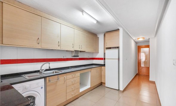 Reventa - Apartamento / Dúplex - Torrevieja