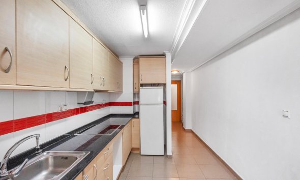 Reventa - Apartamento / Dúplex - Torrevieja