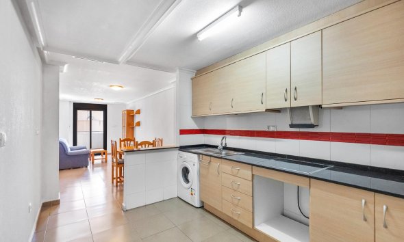 Reventa - Apartamento / Dúplex - Torrevieja