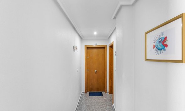 Reventa - Apartamento / Dúplex - Torrevieja