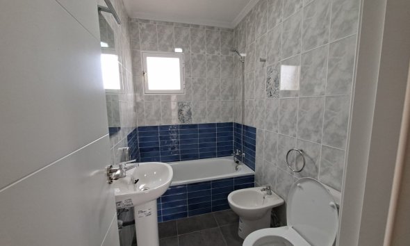 Resale - Apartment - Orihuela Costa - Punta Prima