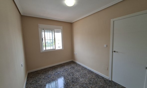 Resale - Apartment - Orihuela Costa - Punta Prima