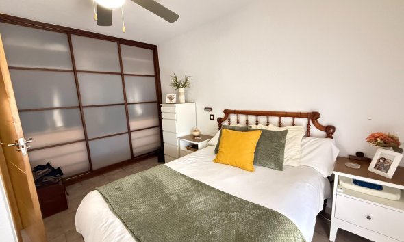 Resale - Terraced house / Townhouse - Torrevieja - Los Balcones