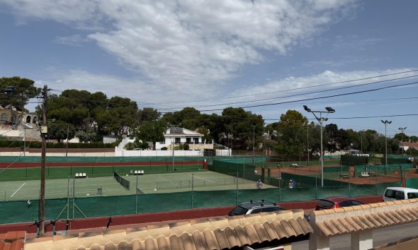 Resale - Terraced house / Townhouse - Torrevieja - Los Balcones