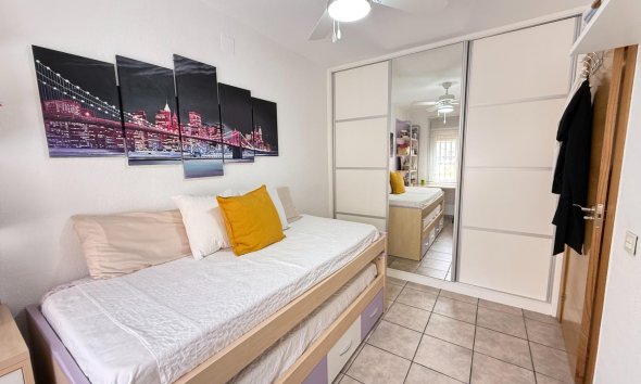 Resale - Terraced house / Townhouse - Torrevieja - Los Balcones