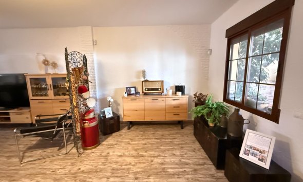 Resale - Terraced house / Townhouse - Torrevieja - Los Balcones