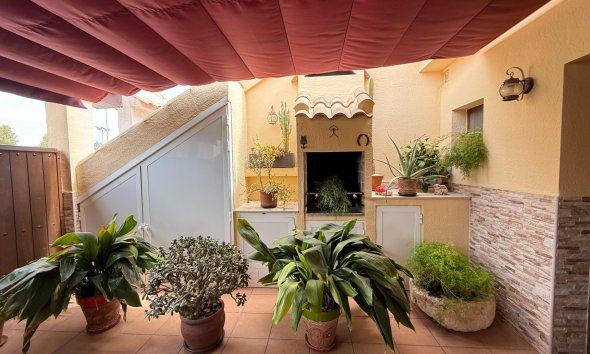 Resale - Terraced house / Townhouse - Torrevieja - Los Balcones