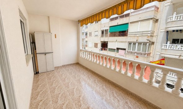 Reventa - Apartamento - Torrevieja - Playa del Cura