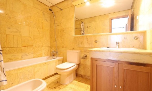 Resale - Terraced house / Townhouse - Orihuela Costa - Agua Marina